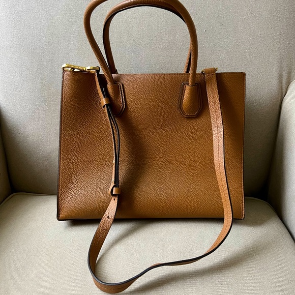 Michael Kors purse - Picture 2 of 6